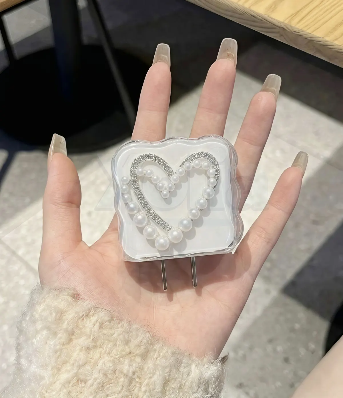 Xolia Charger Cover for 18W-20W Charger, 3D Cartoon Design Stone Heart, Spiral Cable Protector (White) — image 4 of 5