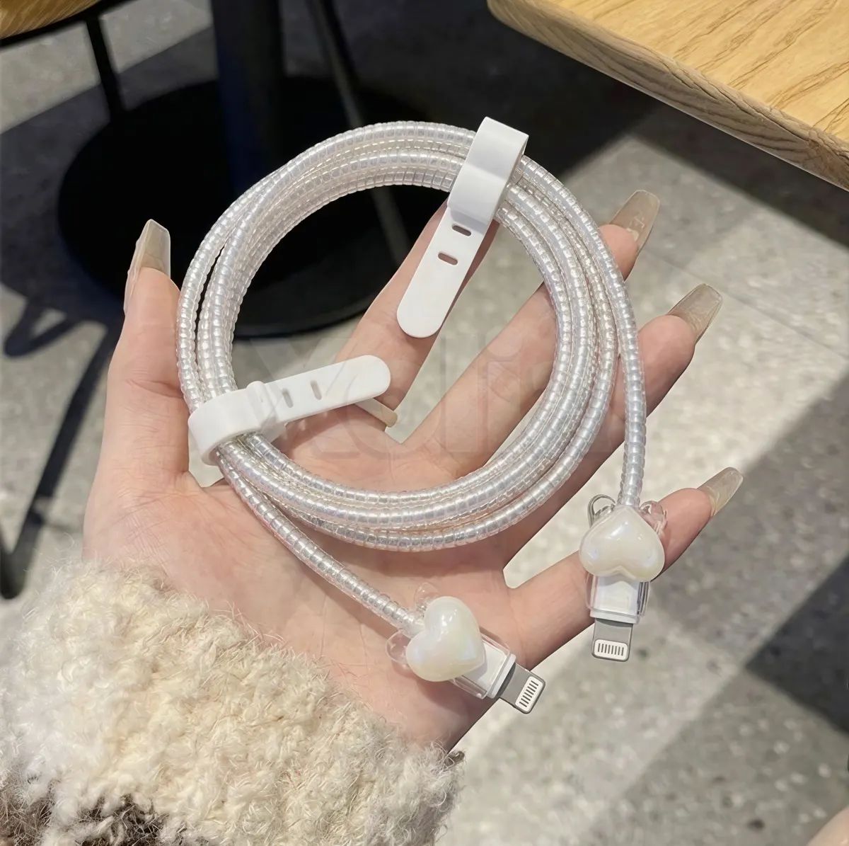 Xolia Charger Cover for 18W-20W Charger, 3D Cartoon Design Stone Heart, Spiral Cable Protector (White) — image 5 of 5